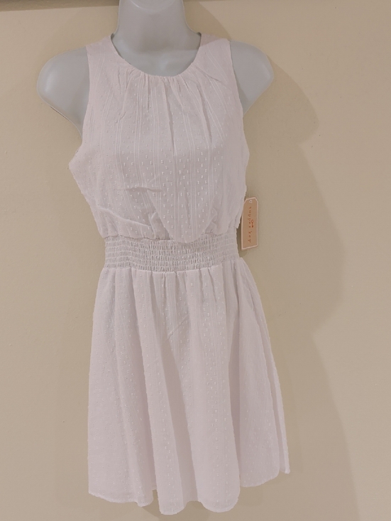 Copper Key Dresses & Skirts - Copper Key White Sleeveless Mini Dress with Smocked Waist Size XS 100% Cotton